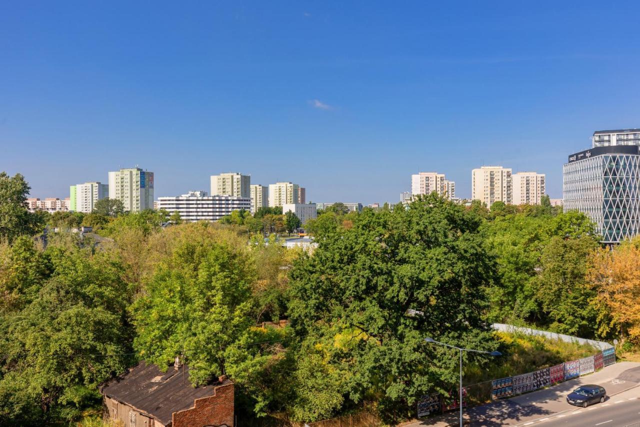Metro Wilanowska Apartment With Parking By Noclegi Renters Varşovia Exterior foto